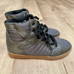 Art Class High Top Lace Up Brown Sneakers for Boys Size 6